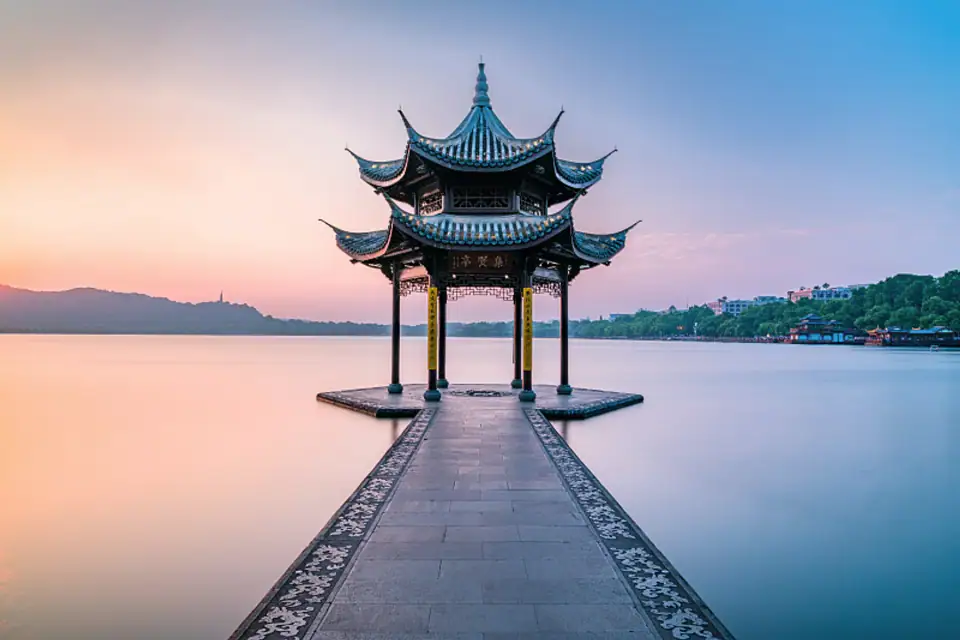 Lakeside pavilion at West Lake in Hangzhou